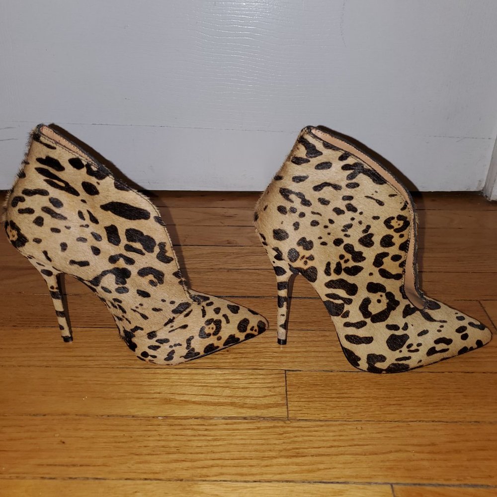 Steve Madden Leopard print booties - Picture 4 of 6